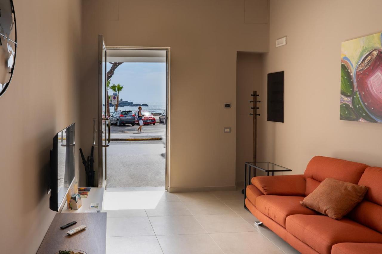 Iitana Luxury Apartments Катания Экстерьер фото