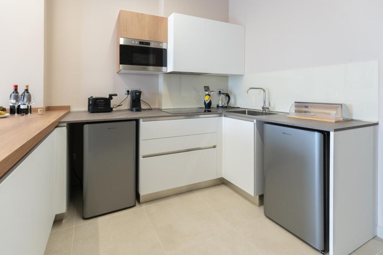 Iitana Luxury Apartments Катания Экстерьер фото